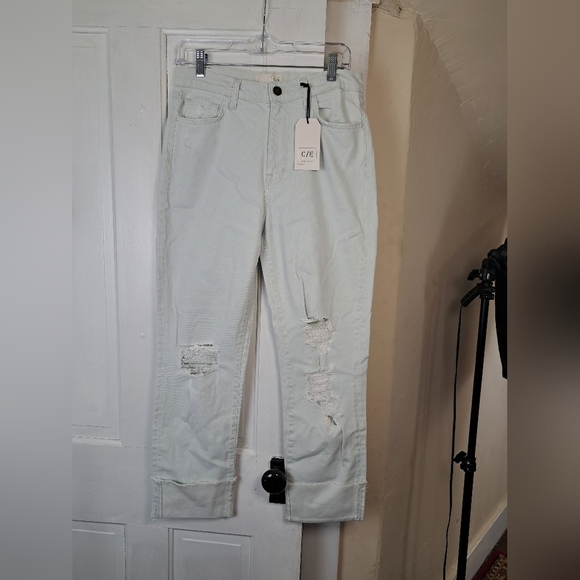 Current/Elliott Relaxed Cuffed Boyfriend Fit Jeans Light Blue Size 27 NWT - Picture 1 of 16